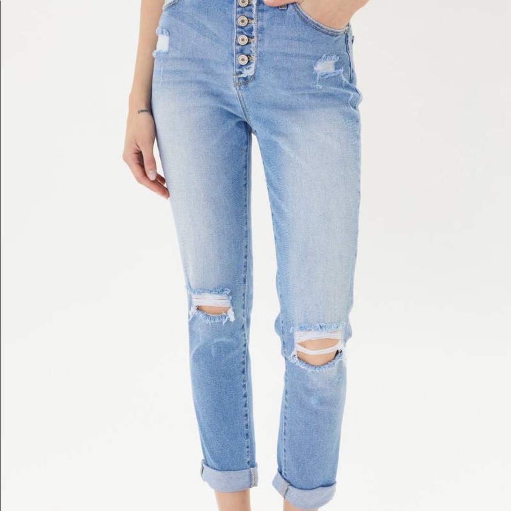 NWT Kancan hi-rise cuffed Mom Jean - Picture 3 of 8